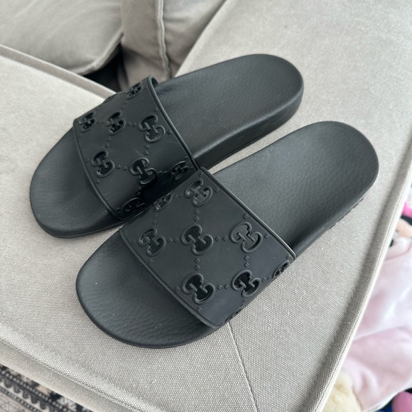 Gucci slide sandals - Picture 2 of 4